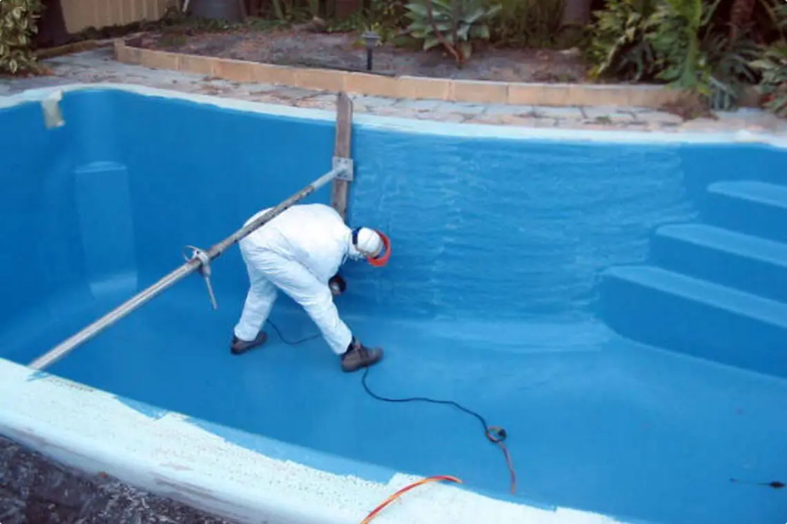 نصائح للحفاظ على كفاءة المسابح بعد عملية العزل