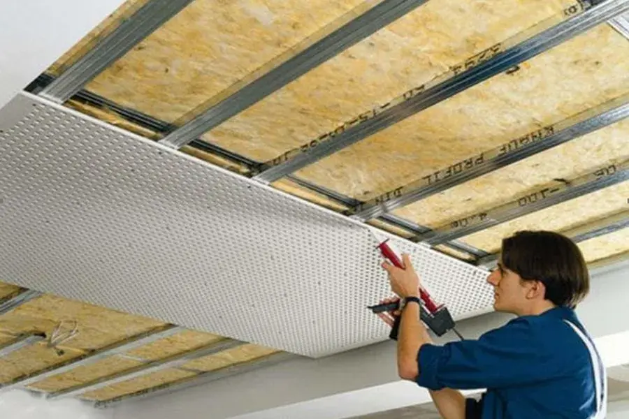 خطوات تركيب العزل الصوتي بشكل احترافي وفعال